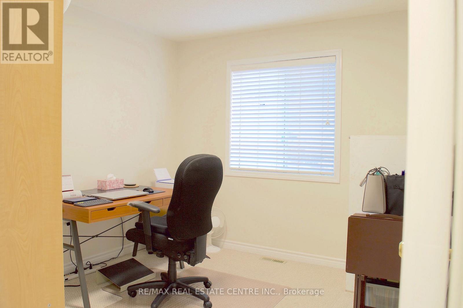 3 CHUDLEIGH AVENUE - 21