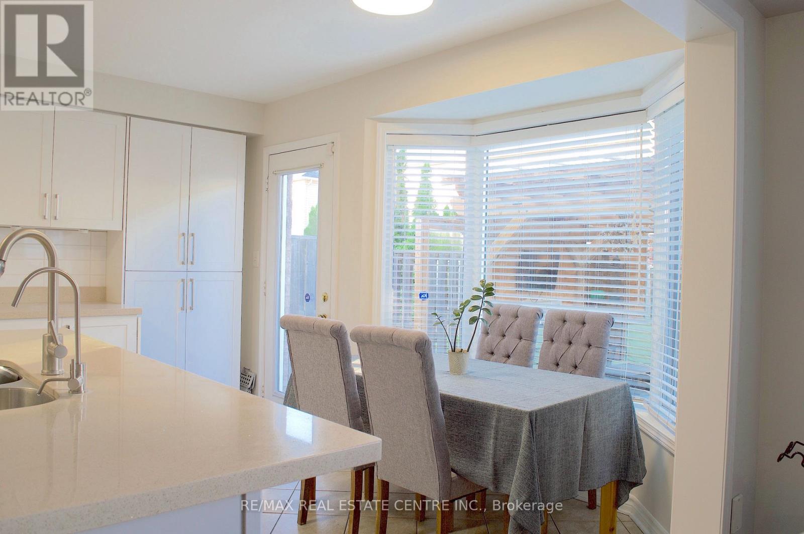 3 CHUDLEIGH AVENUE - 5