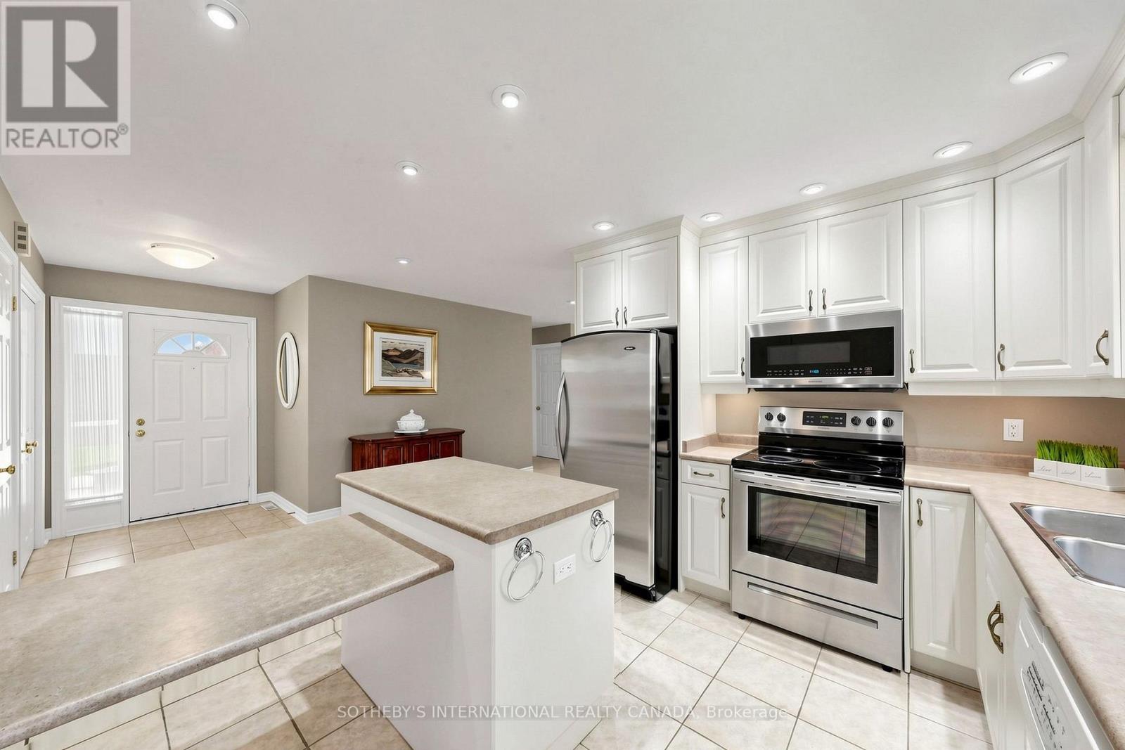 3454 FREDERICK AVENUE - 15