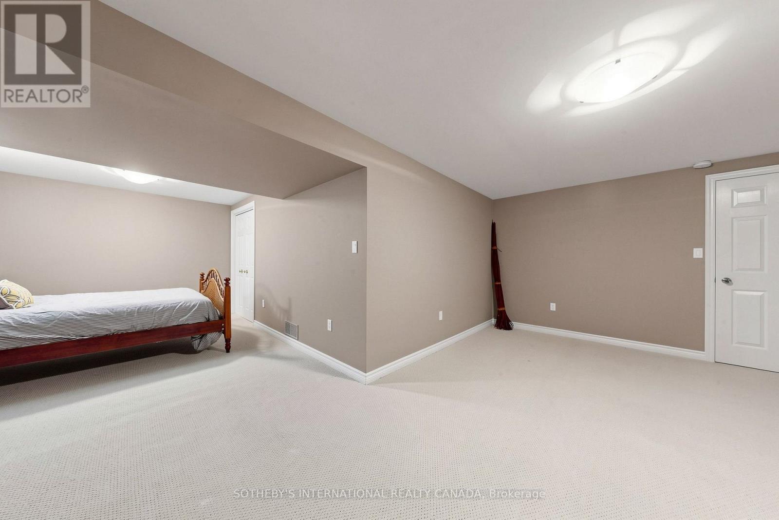 3454 FREDERICK AVENUE - 31