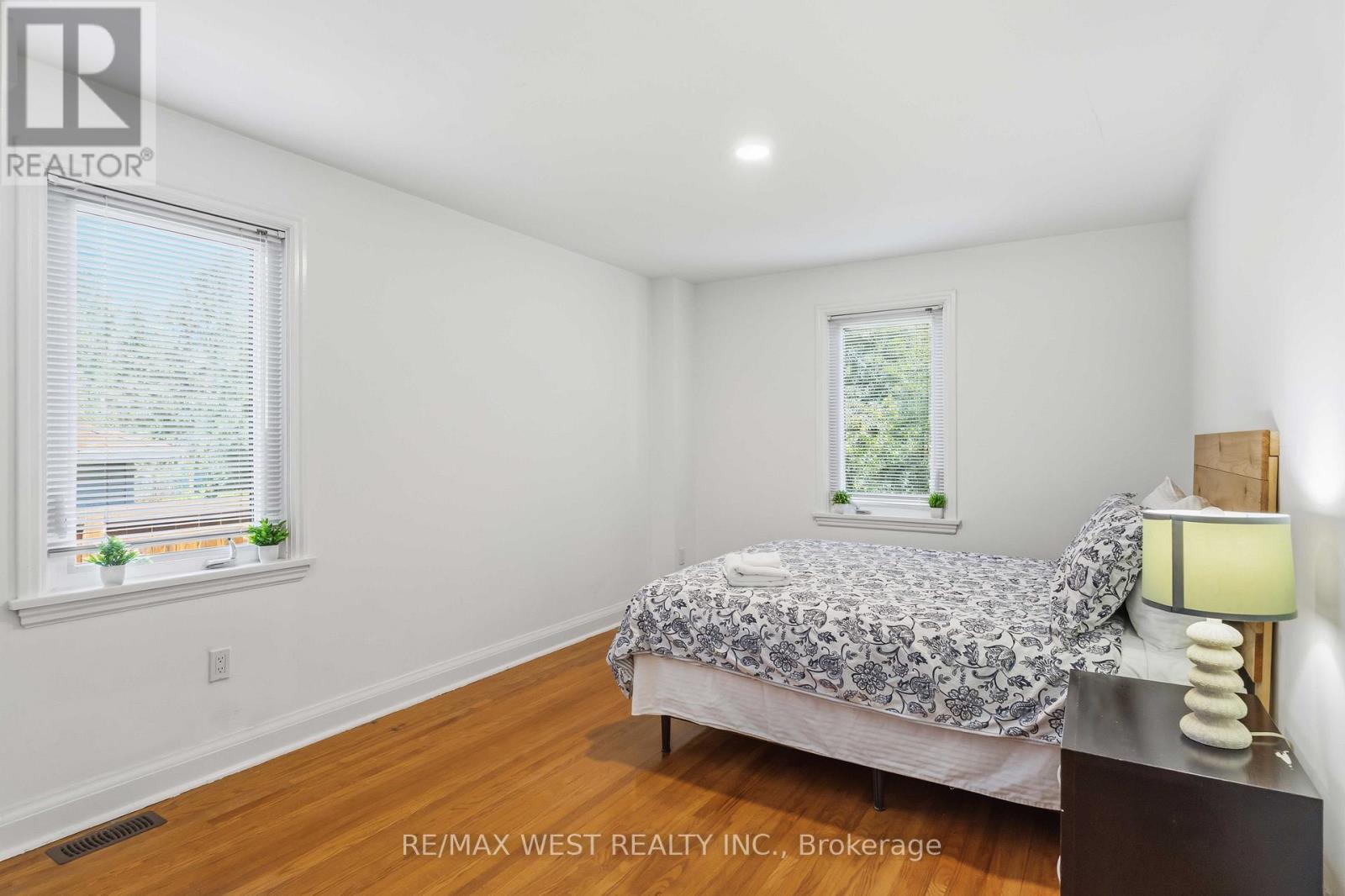 5177 KITCHENER STREET - 15