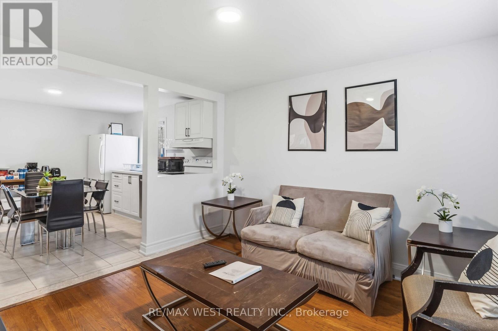 5177 KITCHENER STREET - 20