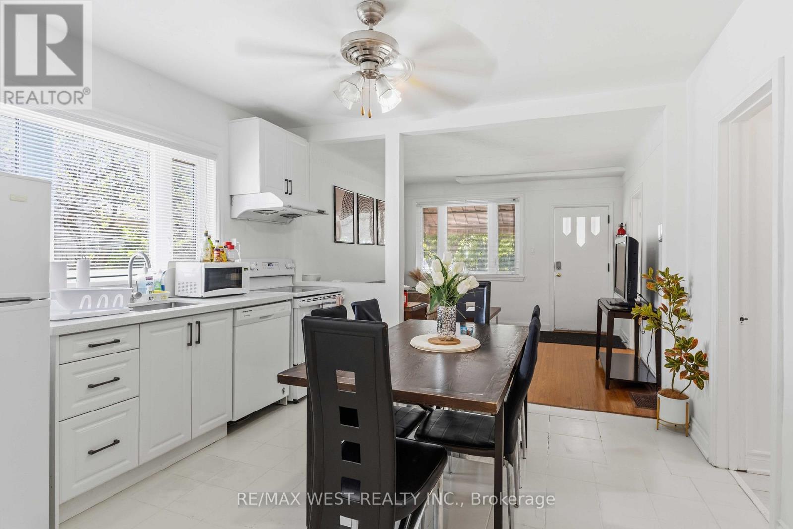 5177 KITCHENER STREET - 8