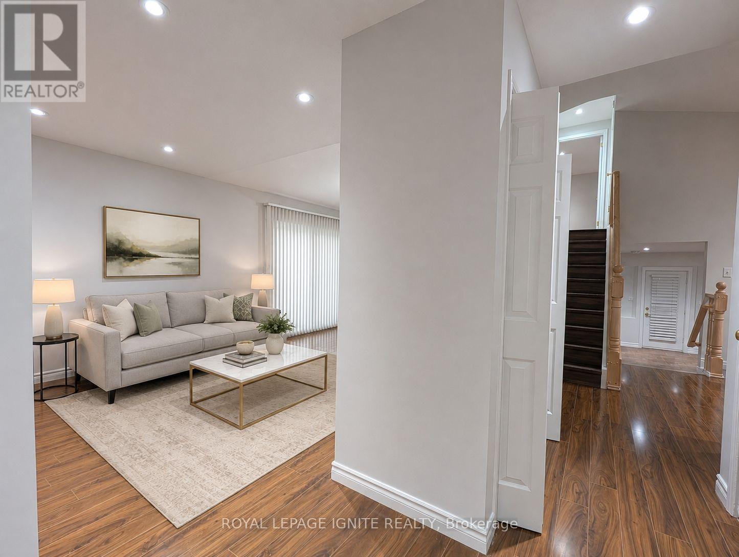 461 EASTBRIDGE BOULEVARD — photo 2