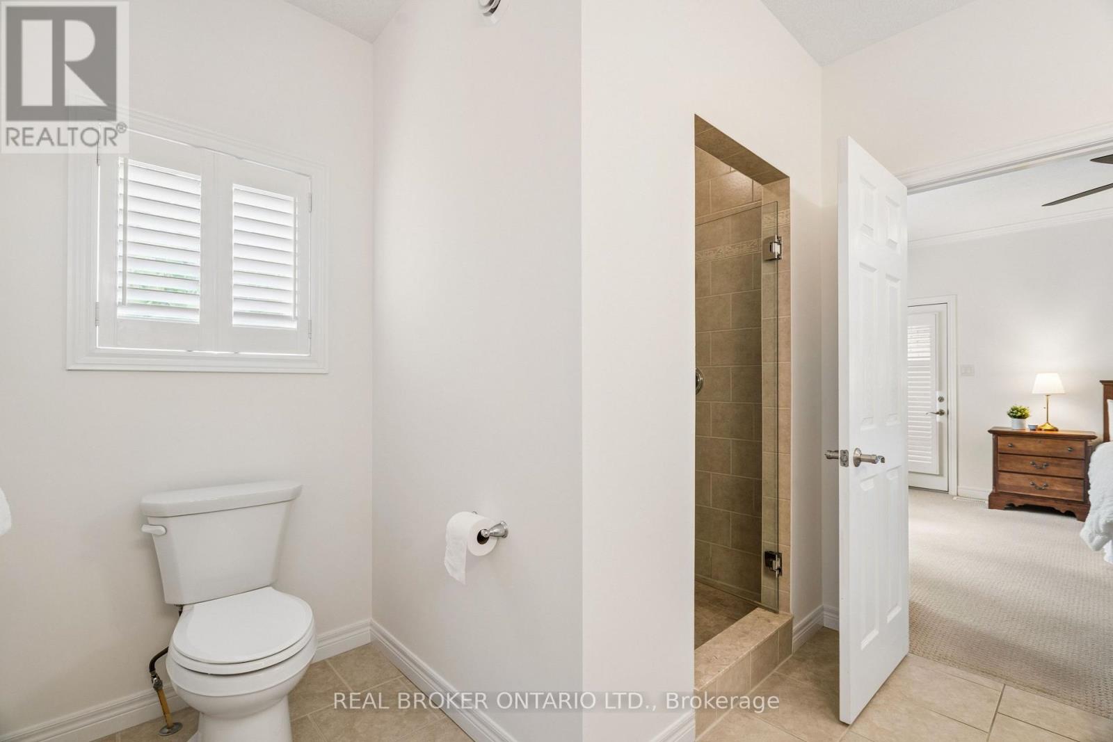 #8 19 SIMMONDS DRIVE - Image 31