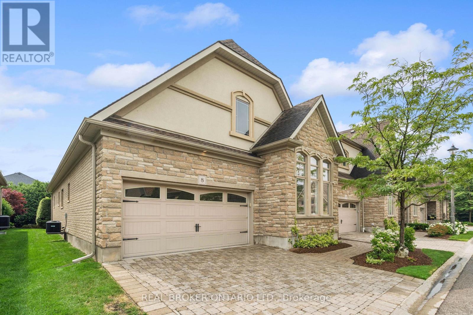 #8 19 SIMMONDS DRIVE - Image 4