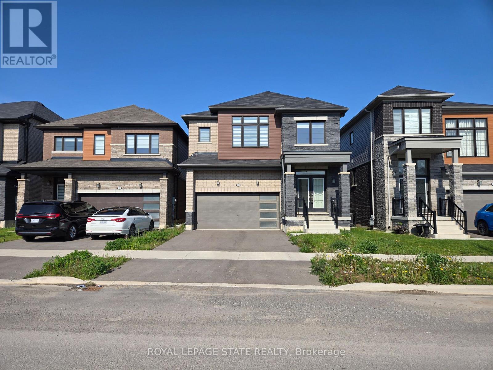 395 BARKER PARKWAY - 1
