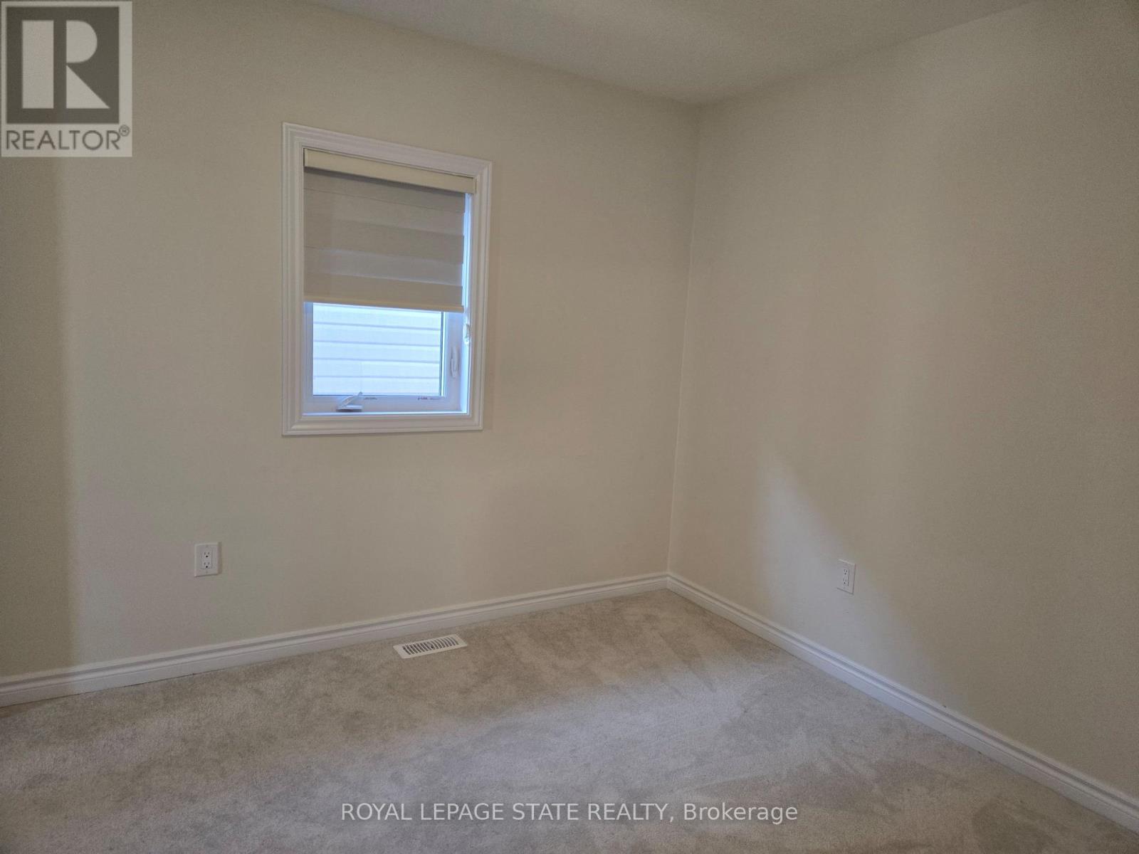 395 BARKER PARKWAY - 19