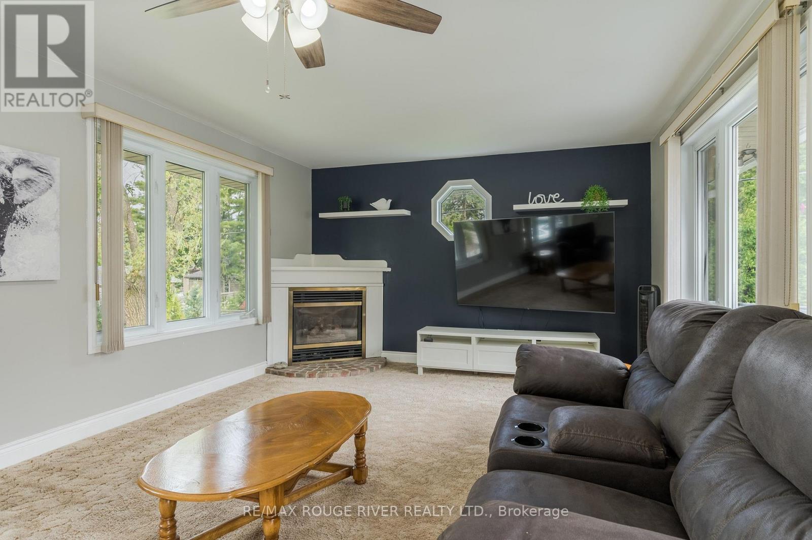 36 KAWARTHA DRIVE - 25