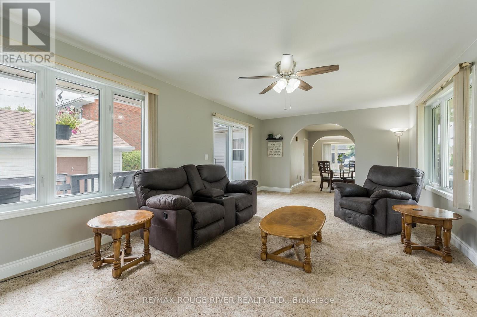36 KAWARTHA DRIVE - 26