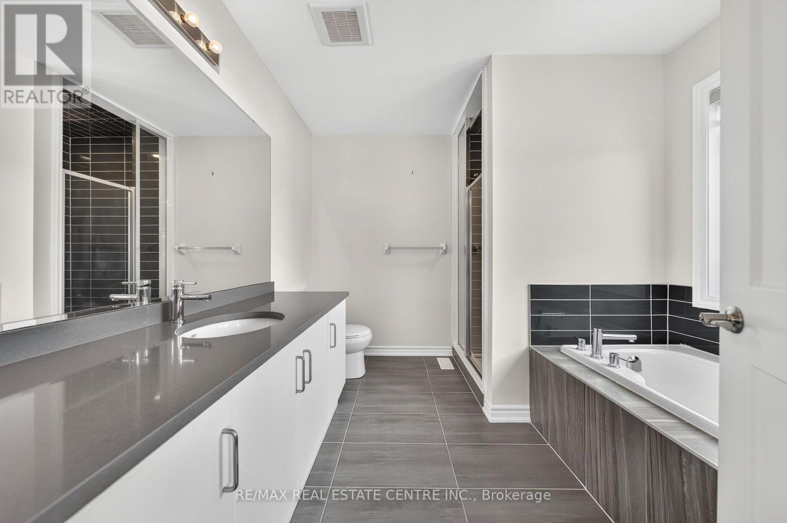 14 HEMING STREET - Image 20