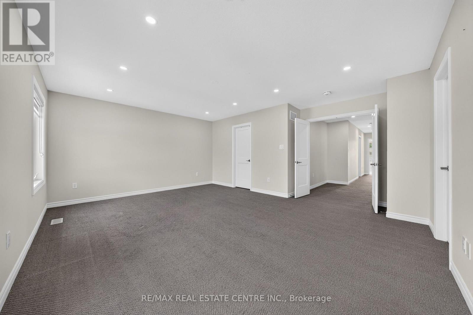 14 HEMING STREET - Image 23