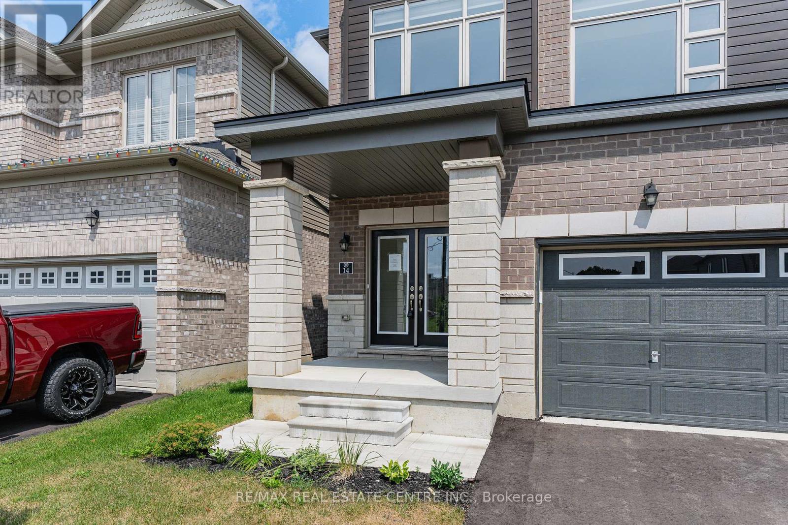14 HEMING STREET - Image 3