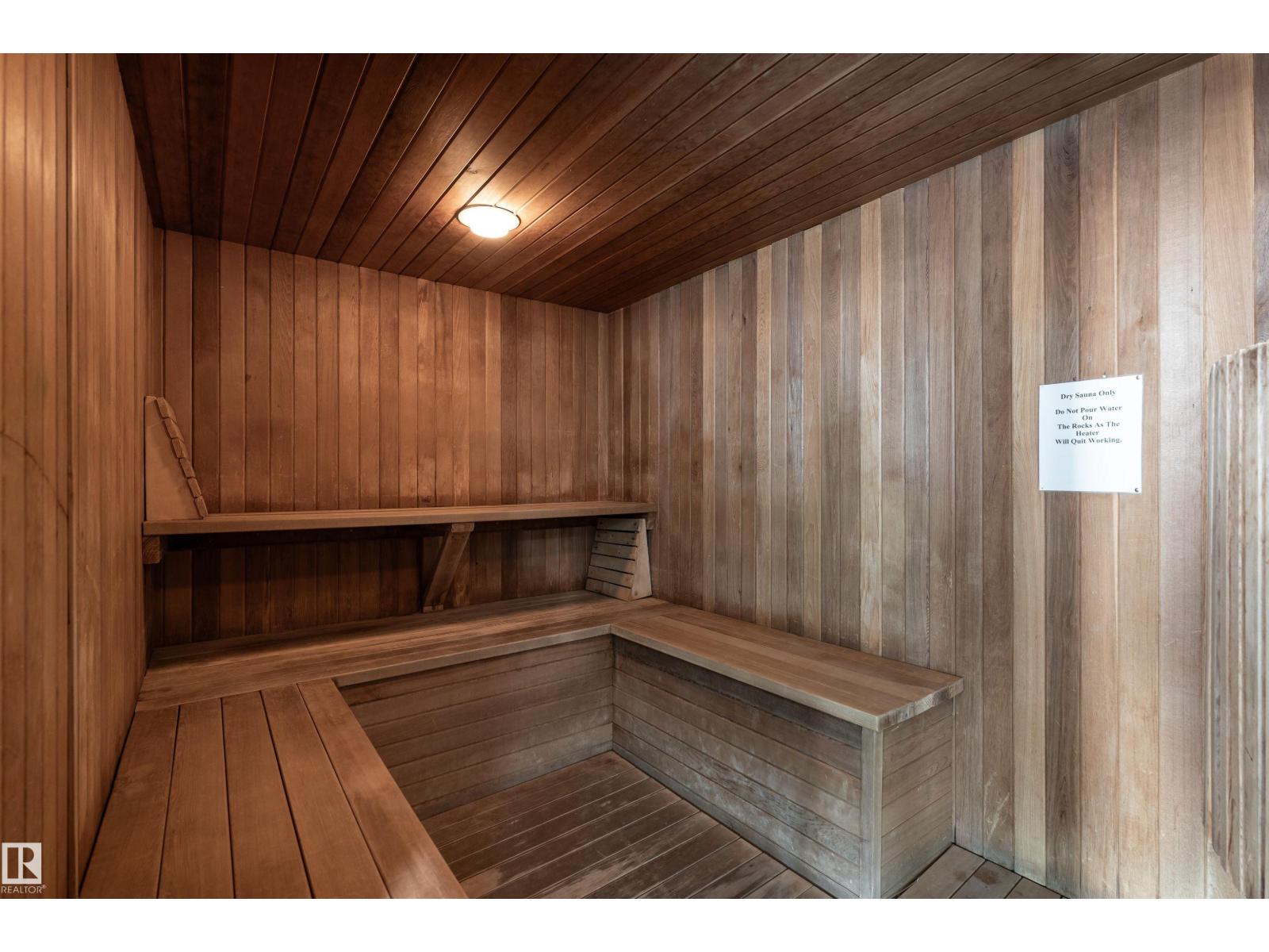 #508 10045 117 ST NW - 29