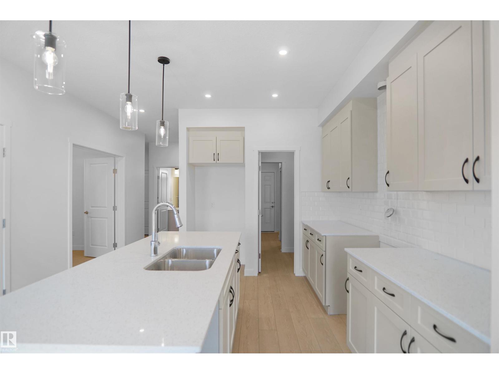 2204 194 ST NW - 12