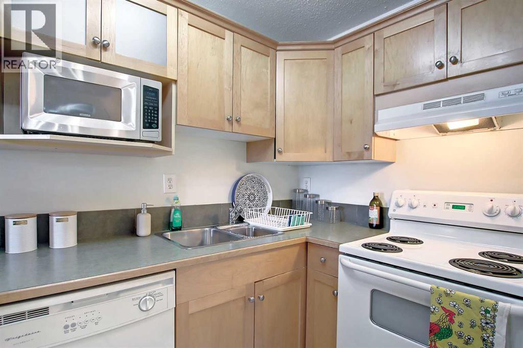 #606 1320 12 Avenue SW - 11