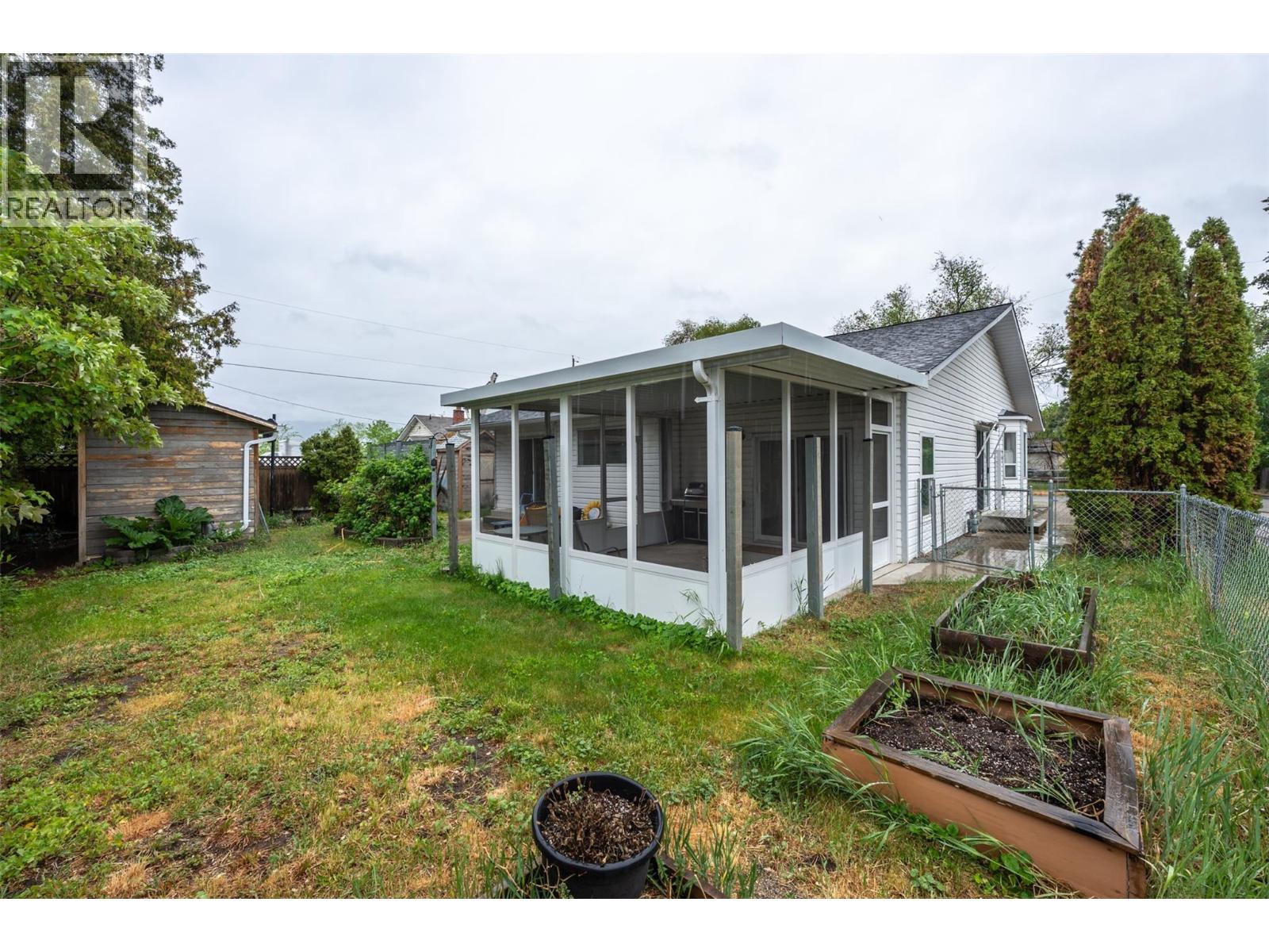 9702 Sargeant Street - 30