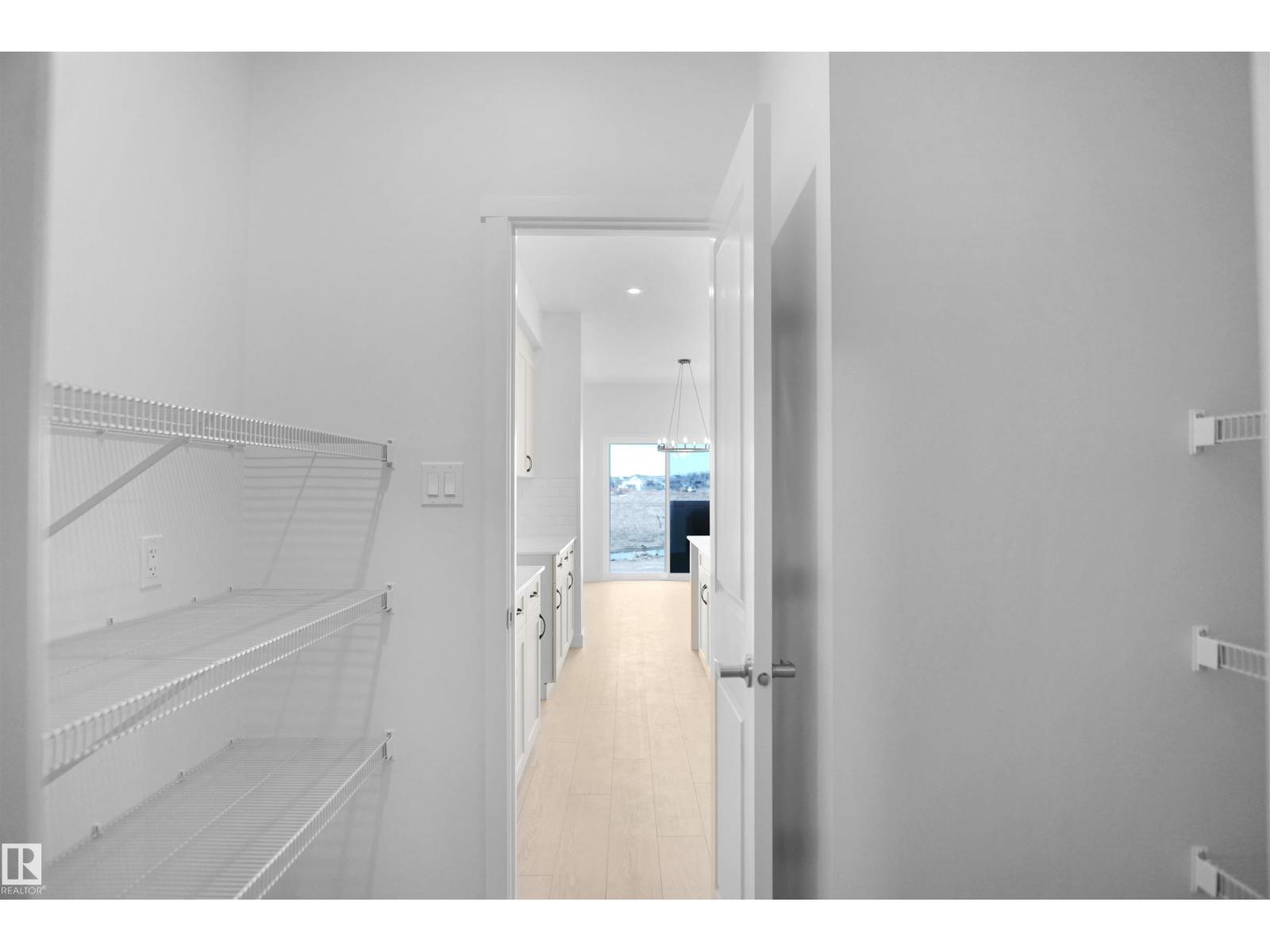 2204 194 ST NW - 3
