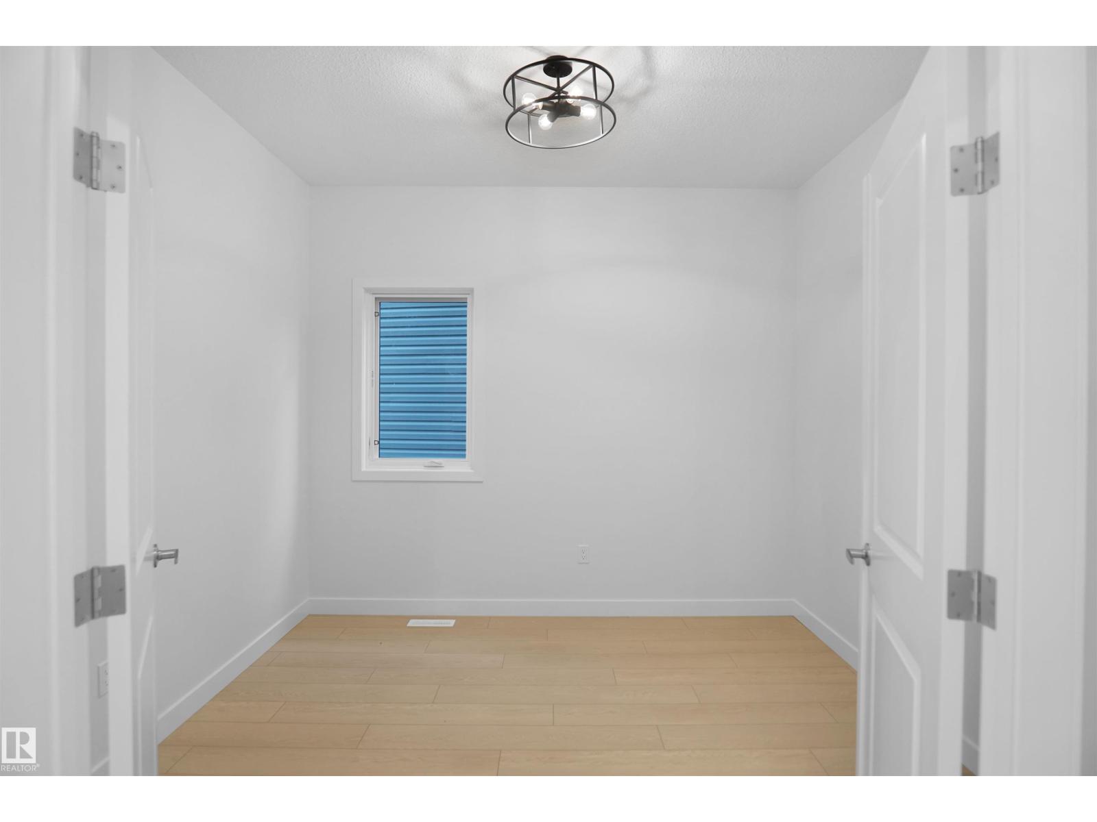 2204 194 ST NW - 16