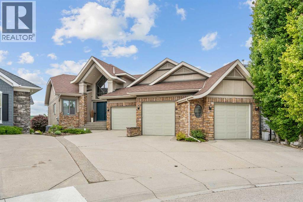 13 Discovery Rise SW, Discovery Ridge, Calgary photo 2