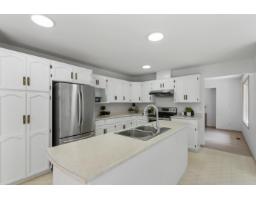 21549 85b Court, Langley, BC V1M2G4 Photo 11