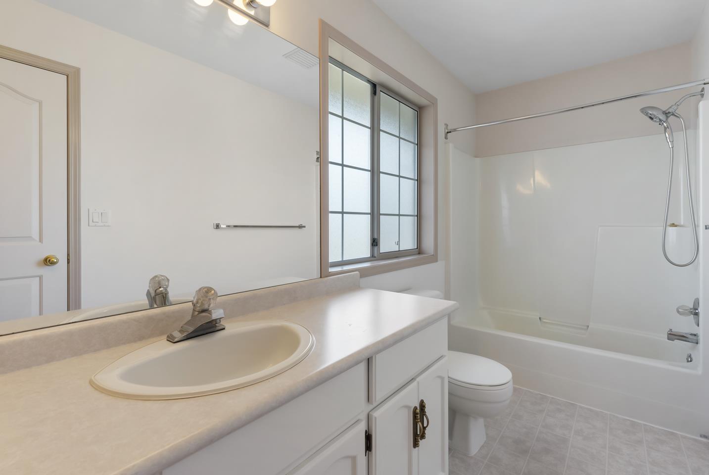 3 Bed, 3 Bath House for Sale in Langley – 21549 85B COURT, Langley – MLS# R3149481 - Image 23