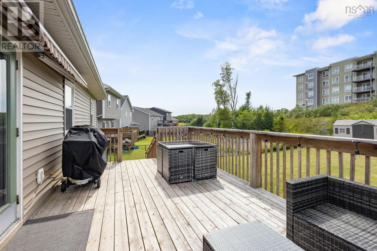 Property 7 of 33 of 77 Hanwell Drive