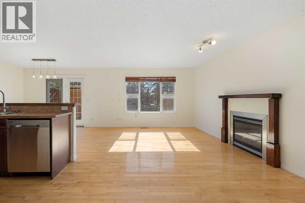 78 Cougar Plateau Way SW - 2