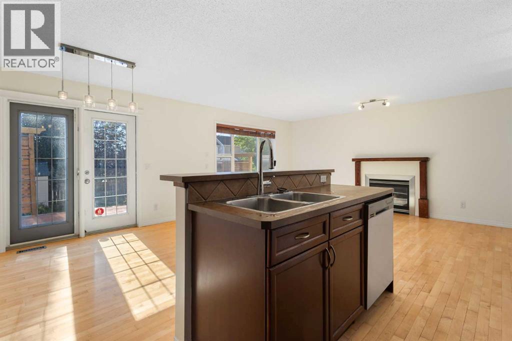 78 Cougar Plateau Way SW - 5