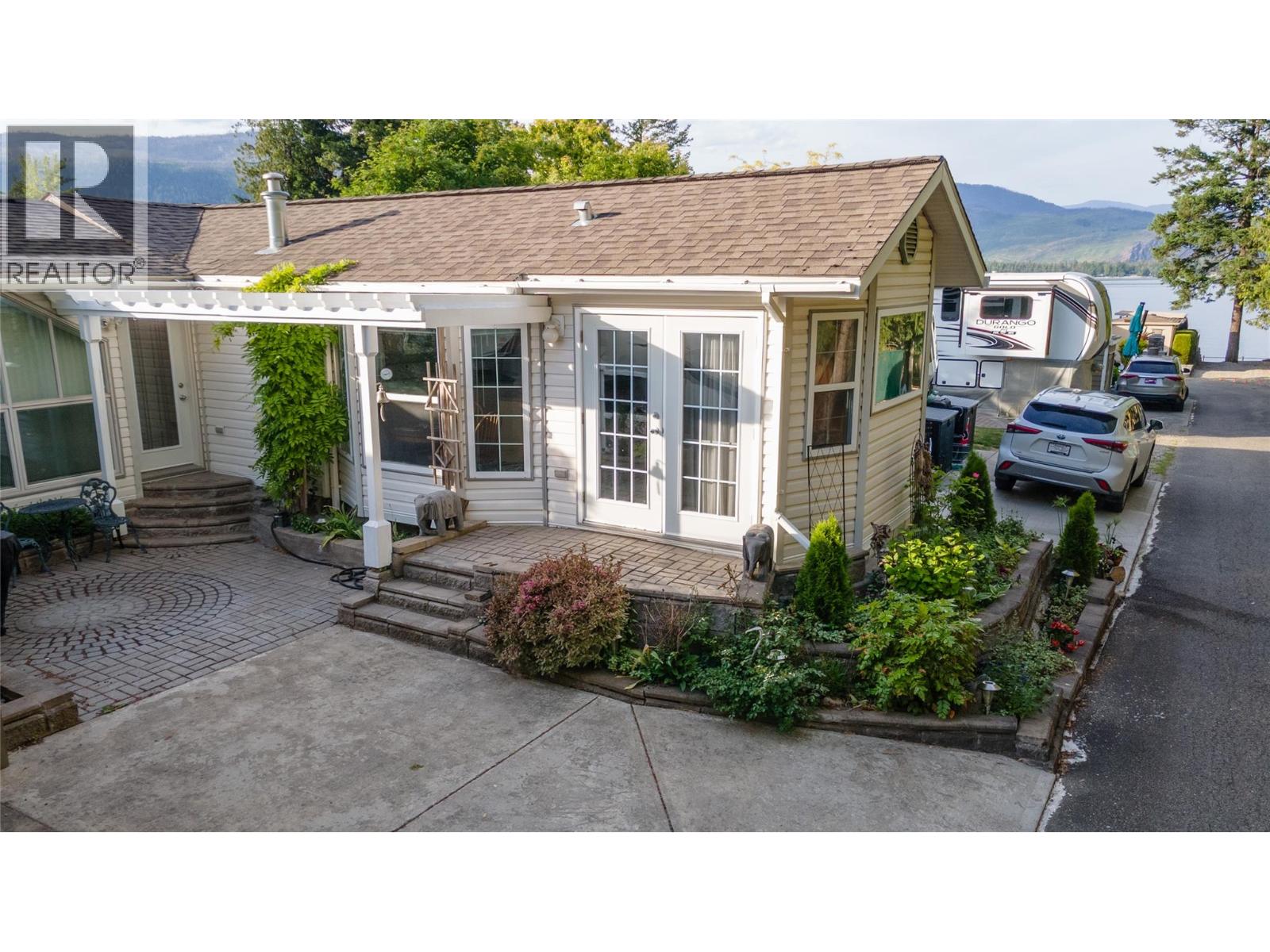  667 Waverly Park Frontage Road, Sorrento