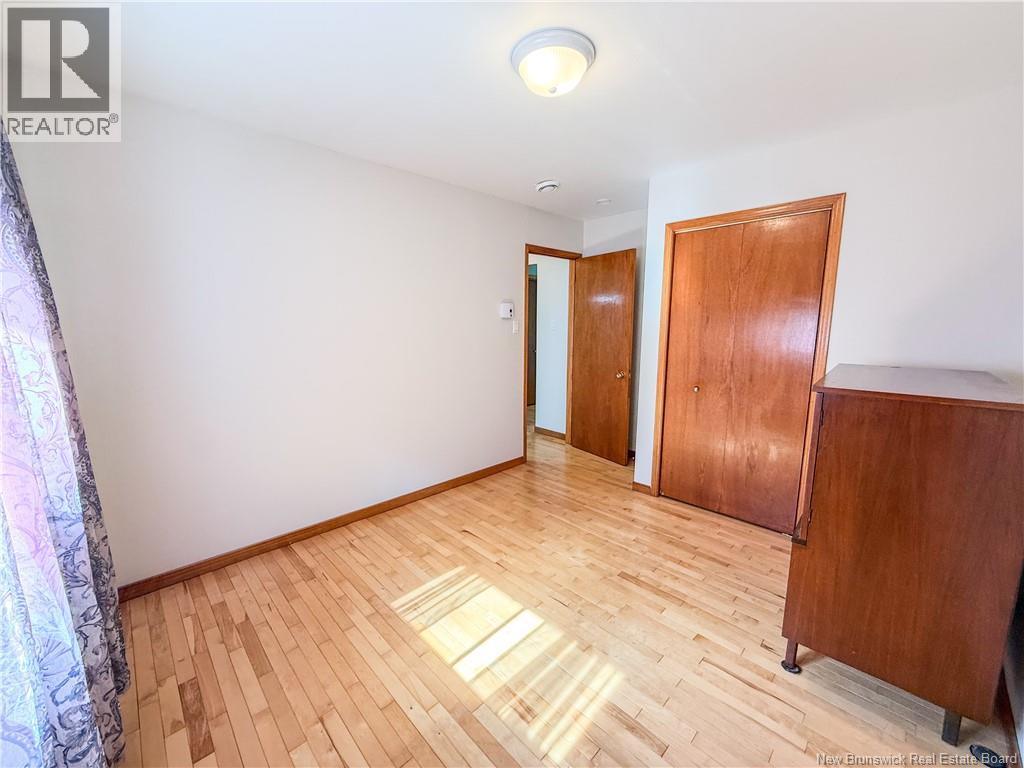 14 Golding Street - 21