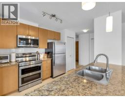 1205 610 Victoria Street, New Westminster, BC V3M0A5 Photo 6