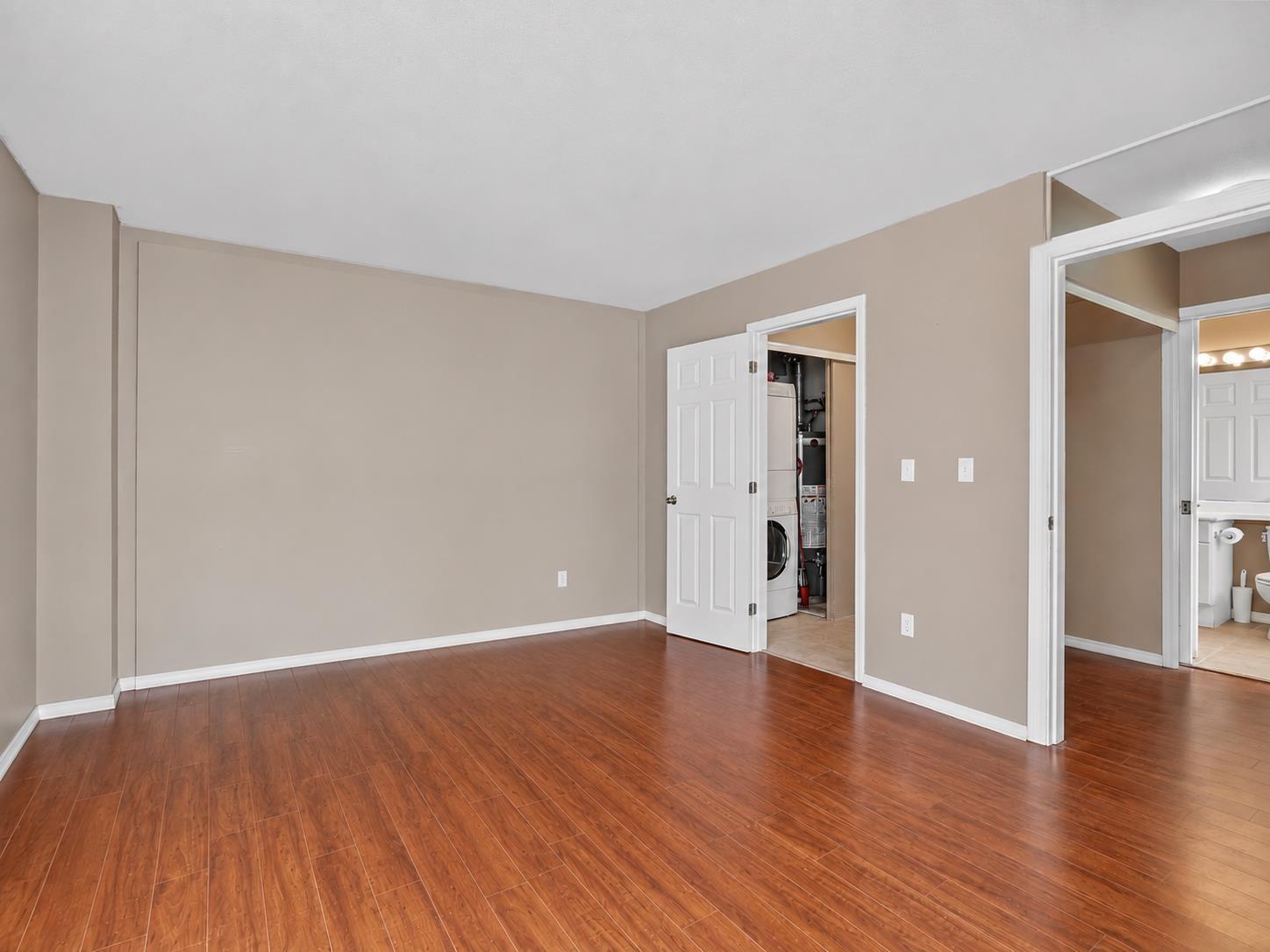 2 Bed, 2 Bath House for Sale in Surrey – 54 13706 74 AVENUE, Surrey – MLS# R3149341 - Image 16