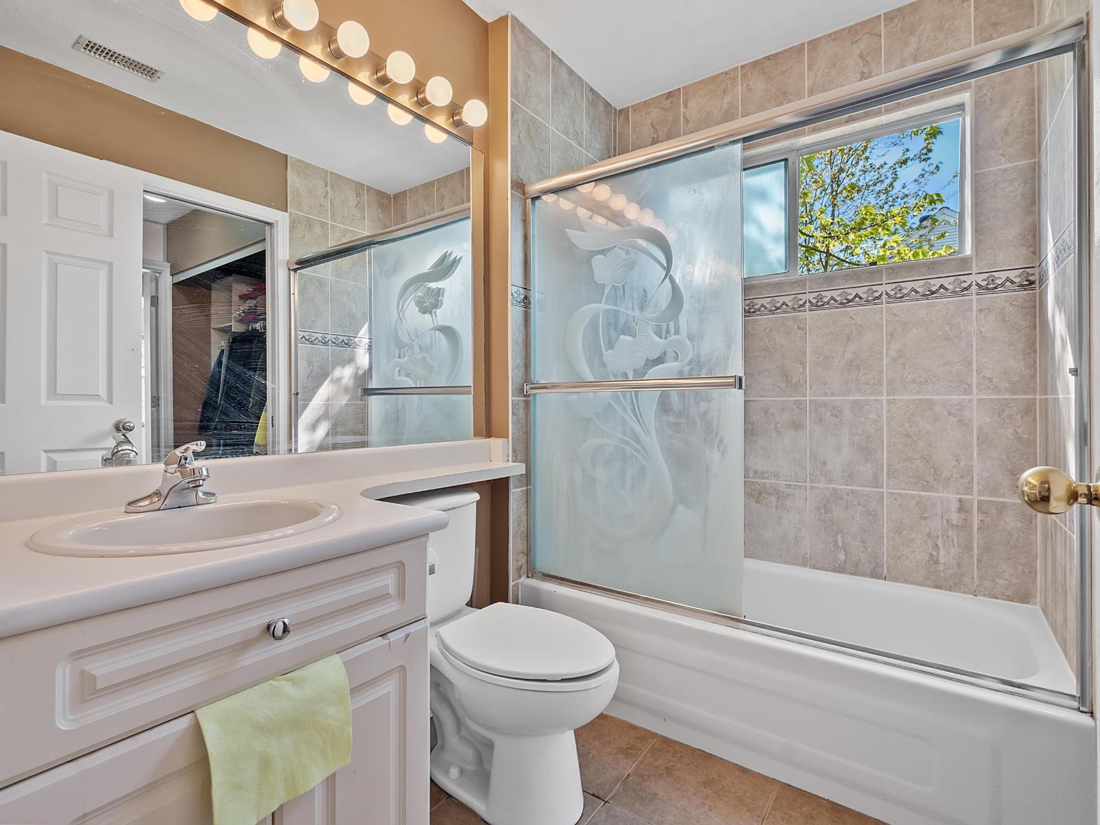 2 Bed, 2 Bath House for Sale in Surrey – 54 13706 74 AVENUE, Surrey – MLS# R3149341 - Image 23