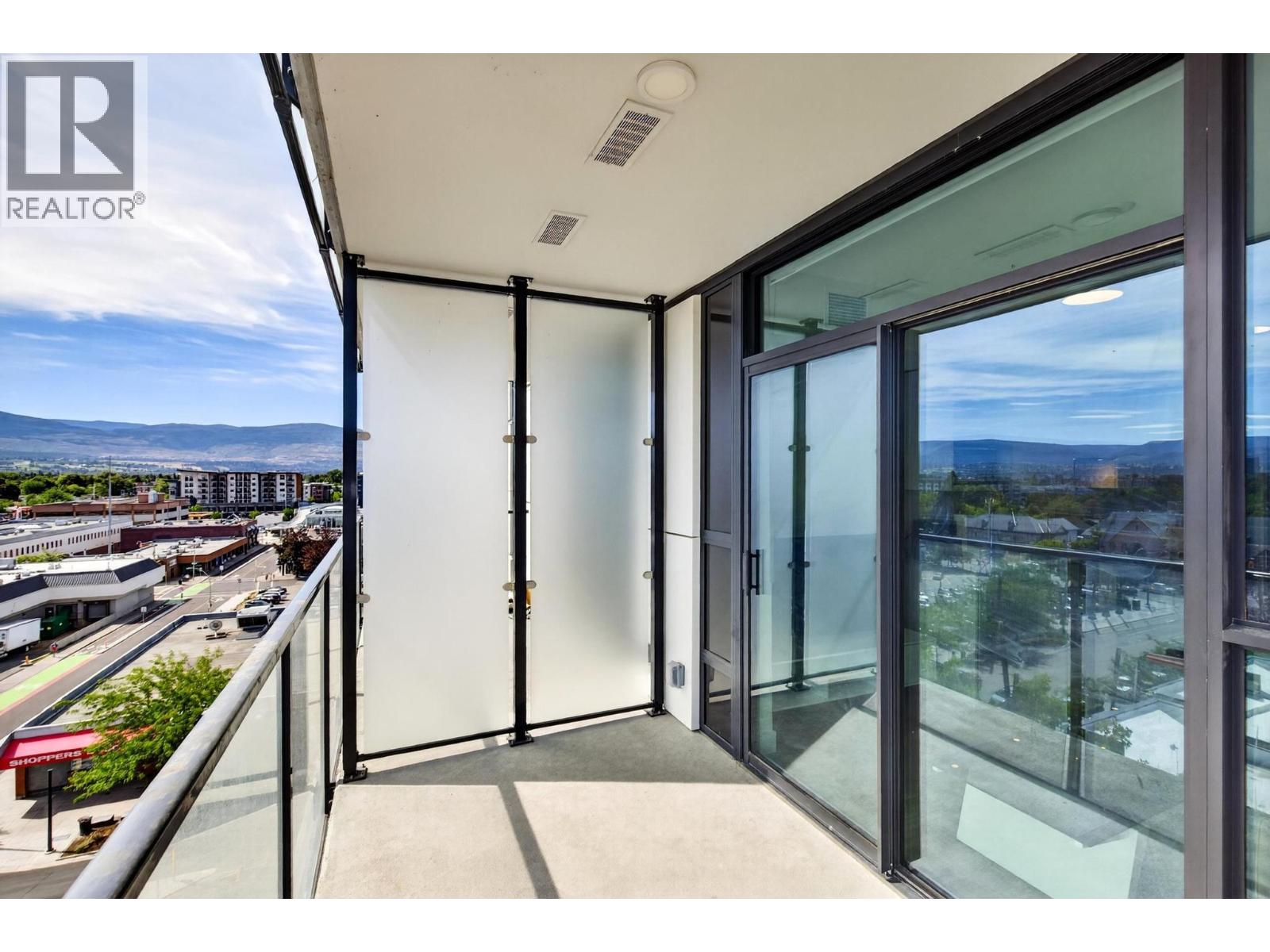 #807 1488 Bertram Street - 22