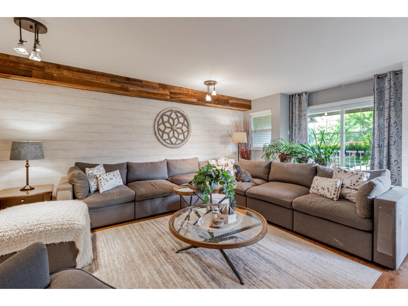 3 Bed, 3 Bath House for Sale in Surrey – 42 6568 193B STREET, Surrey – MLS# R3149496 - Image 8