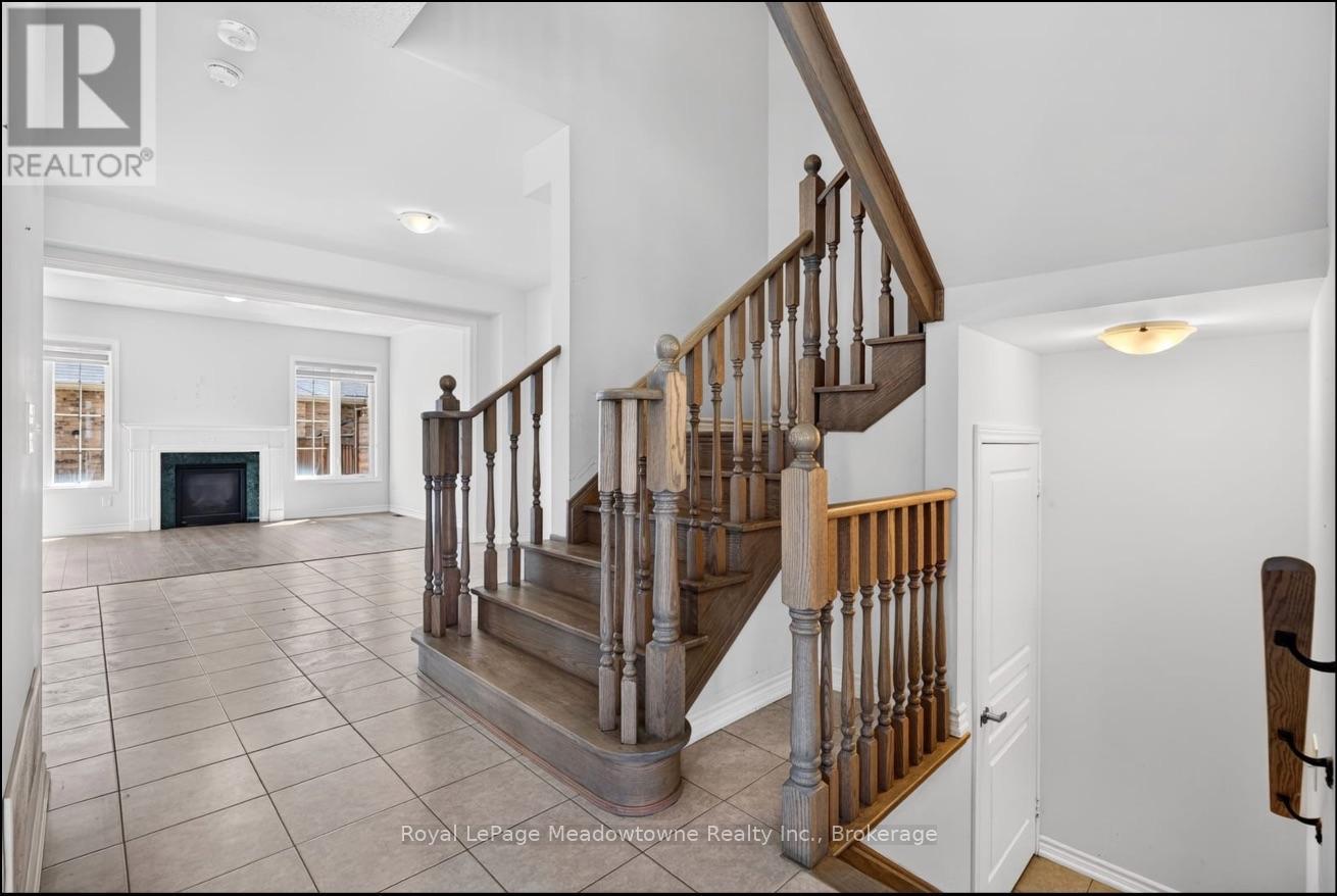 158 ETHERIDGE AVENUE - 23