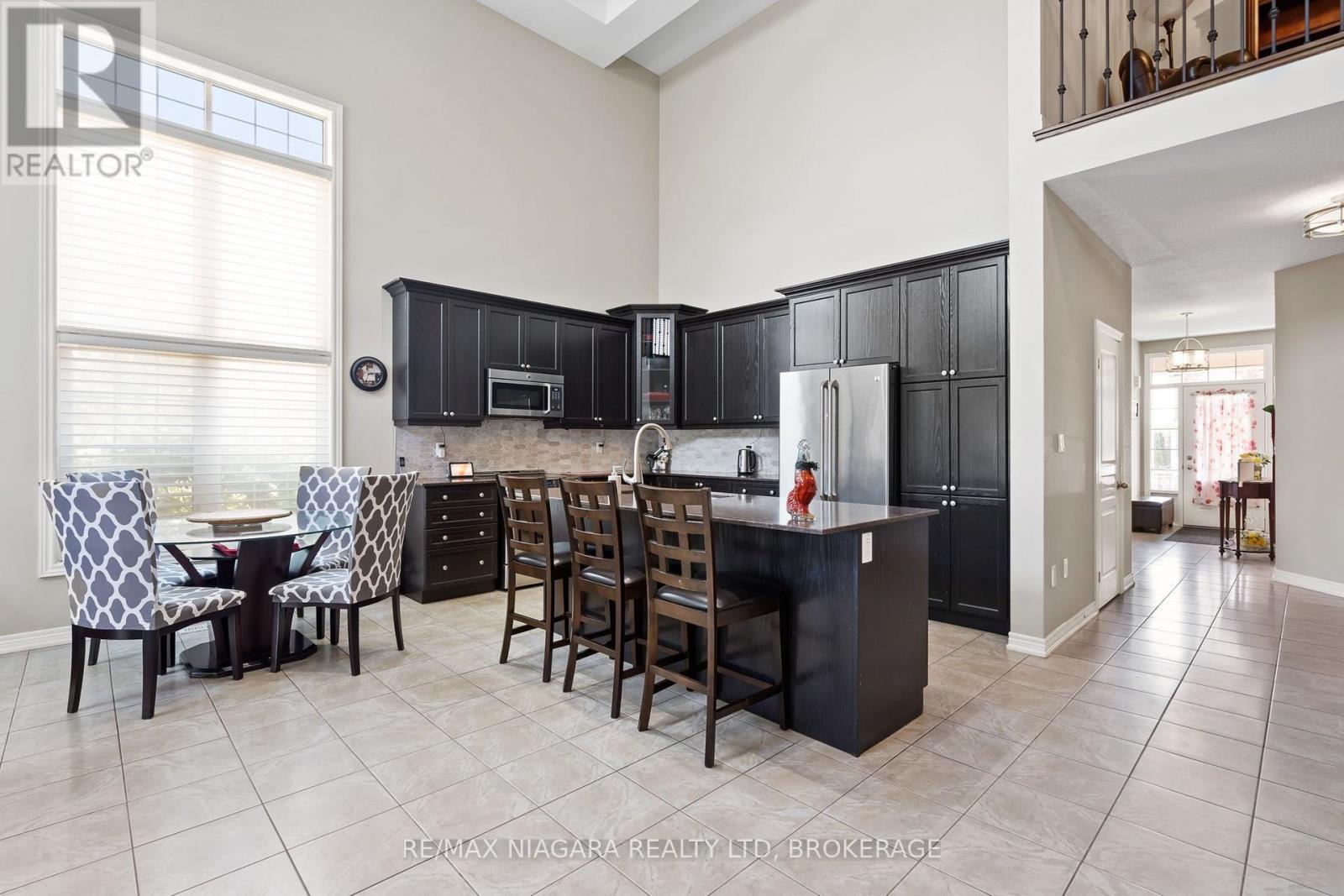 4385 CINNAMON GROVE - 10