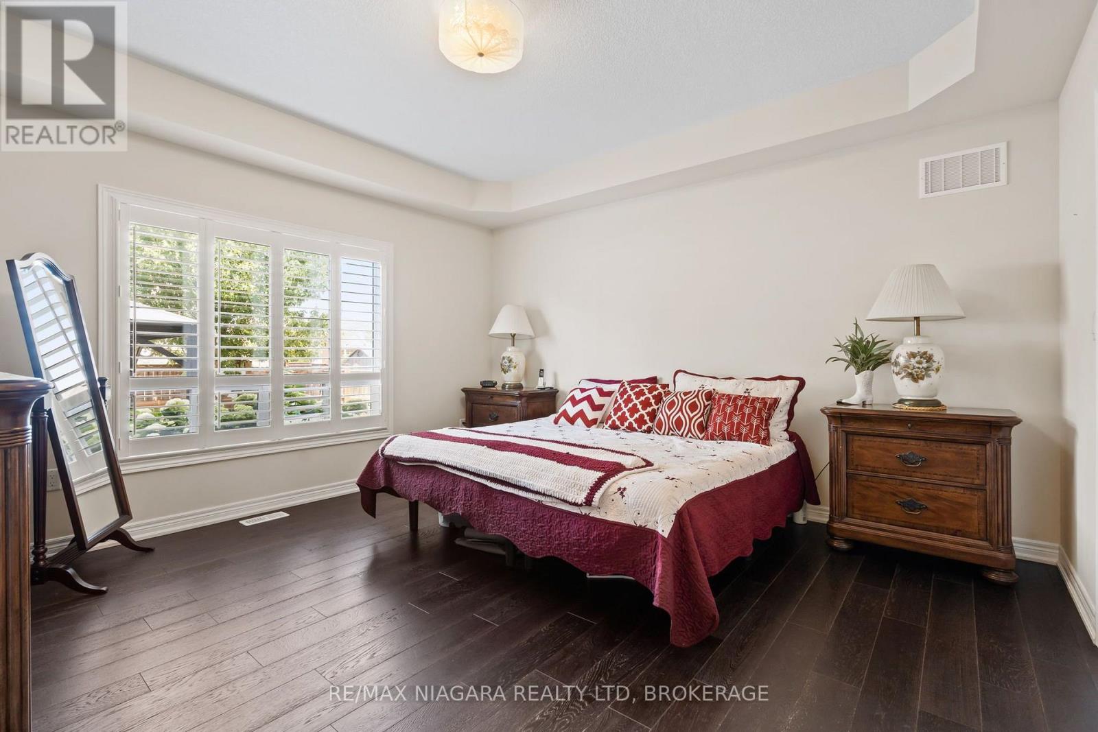 4385 CINNAMON GROVE - 15