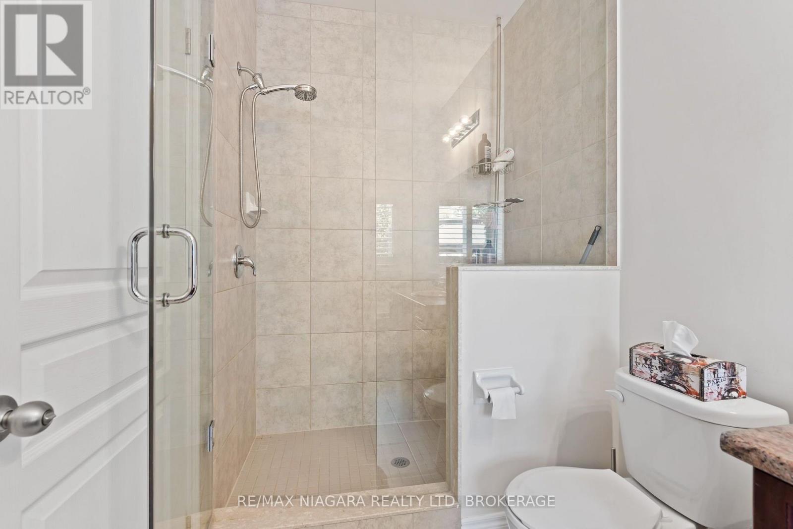 4385 CINNAMON GROVE - 17