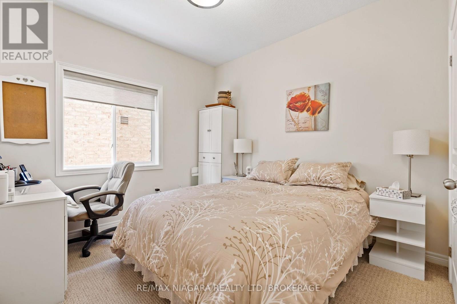 4385 CINNAMON GROVE - 19