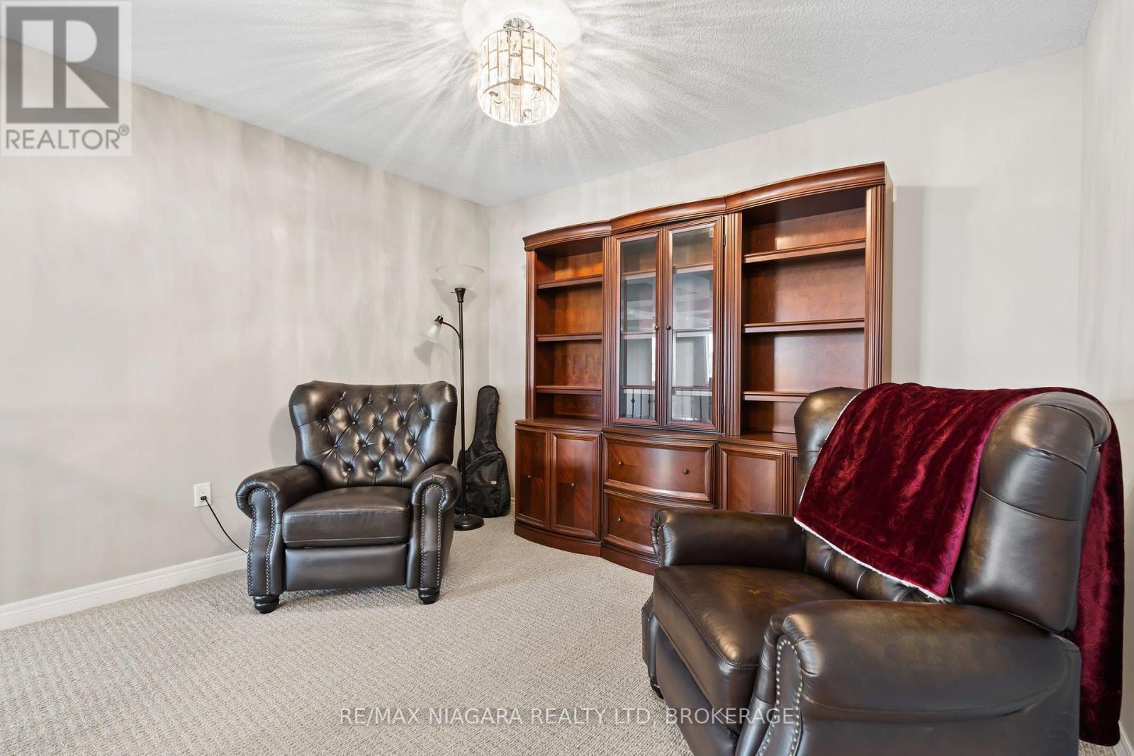 4385 CINNAMON GROVE - 23