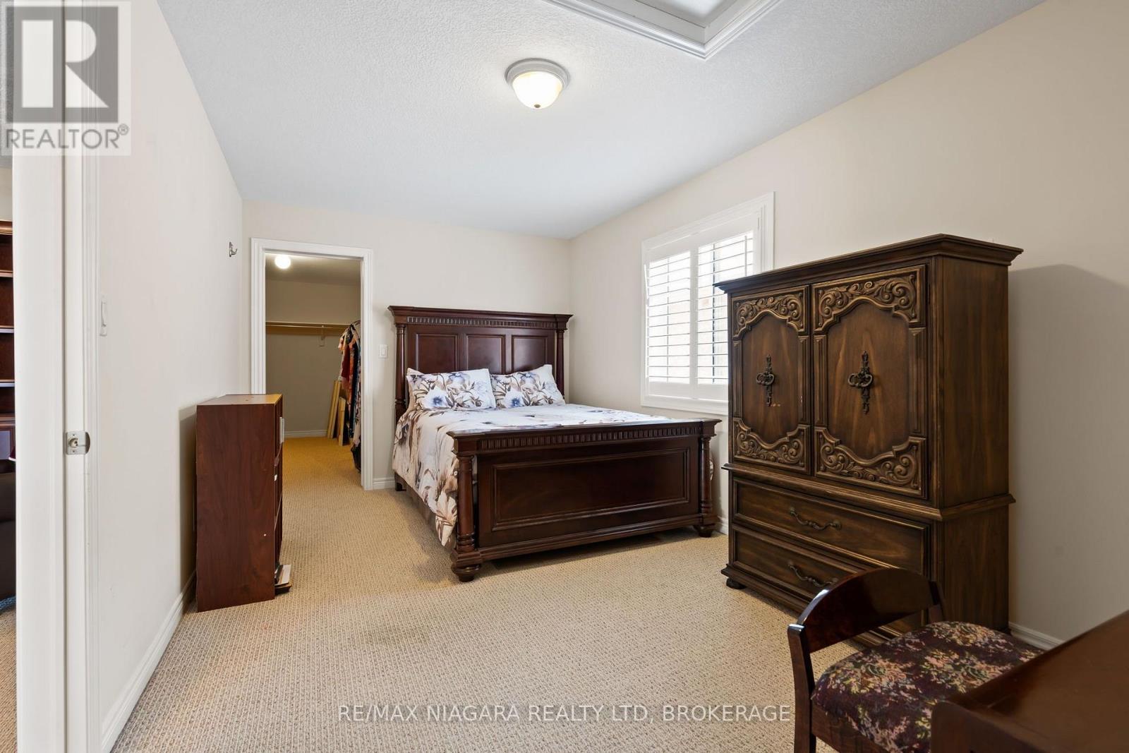 4385 CINNAMON GROVE - 24