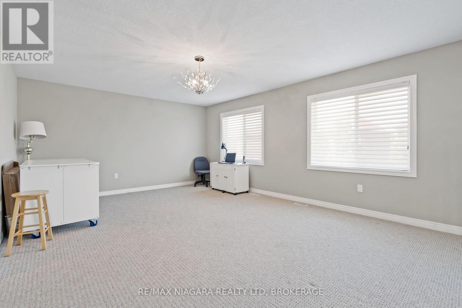 4385 CINNAMON GROVE - 27