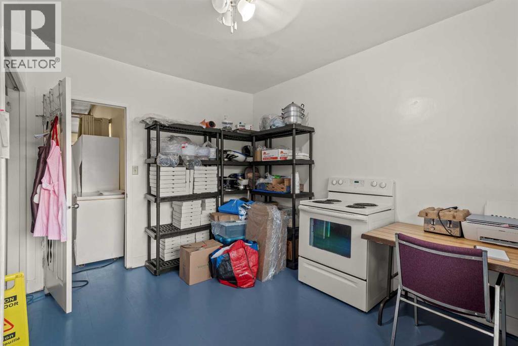 221 Main Street - Photo 12