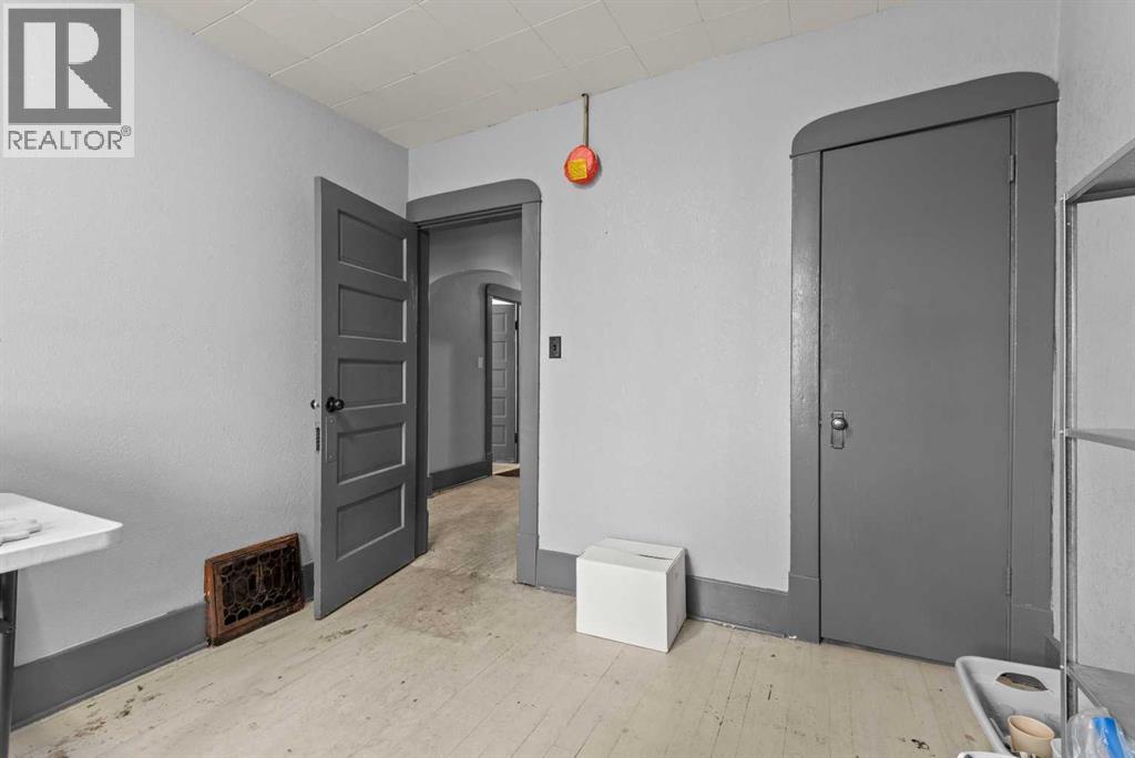 221 Main Street - Photo 19
