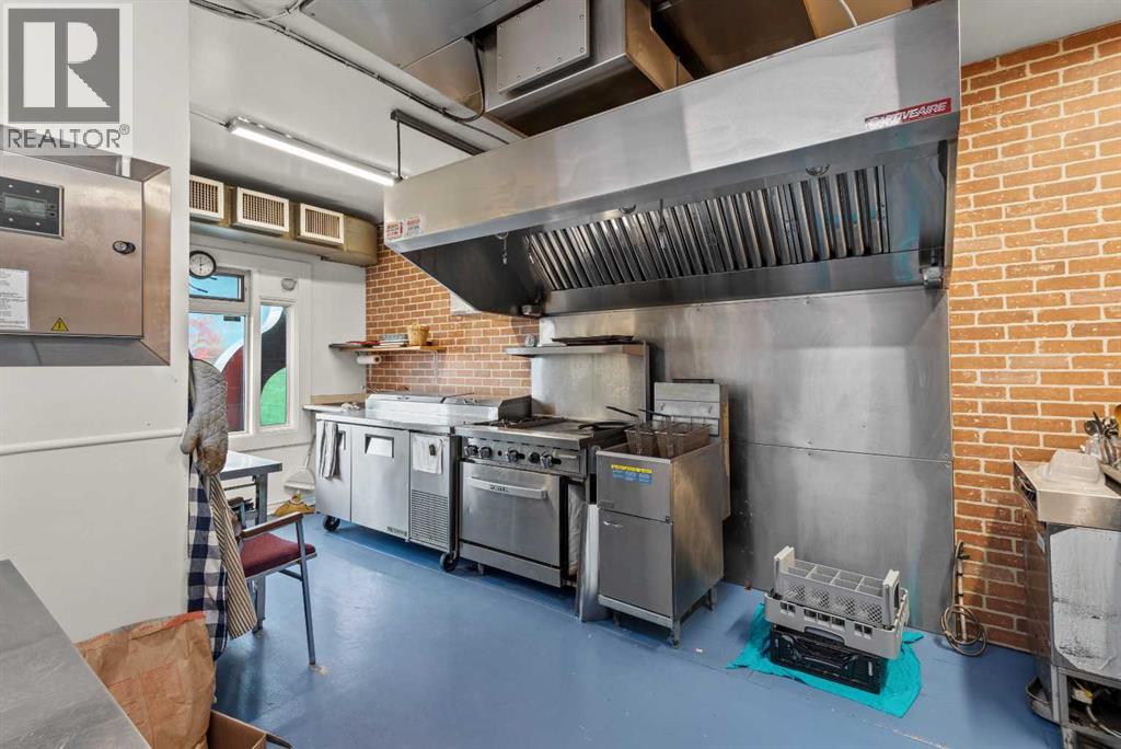 221 Main Street - Photo 9