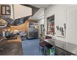 221 Main Street, Trochu, AB T0M2C0 Photo 10