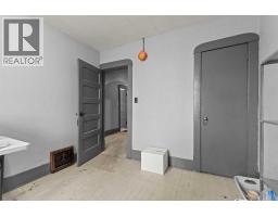 221 Main Street, Trochu, AB T0M2C0 Photo 19