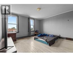221 Main Street, Trochu, AB T0M2C0 Photo 20